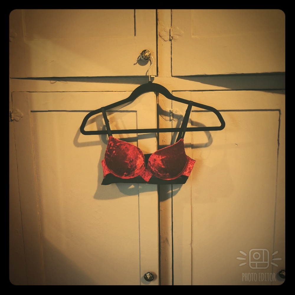Bra